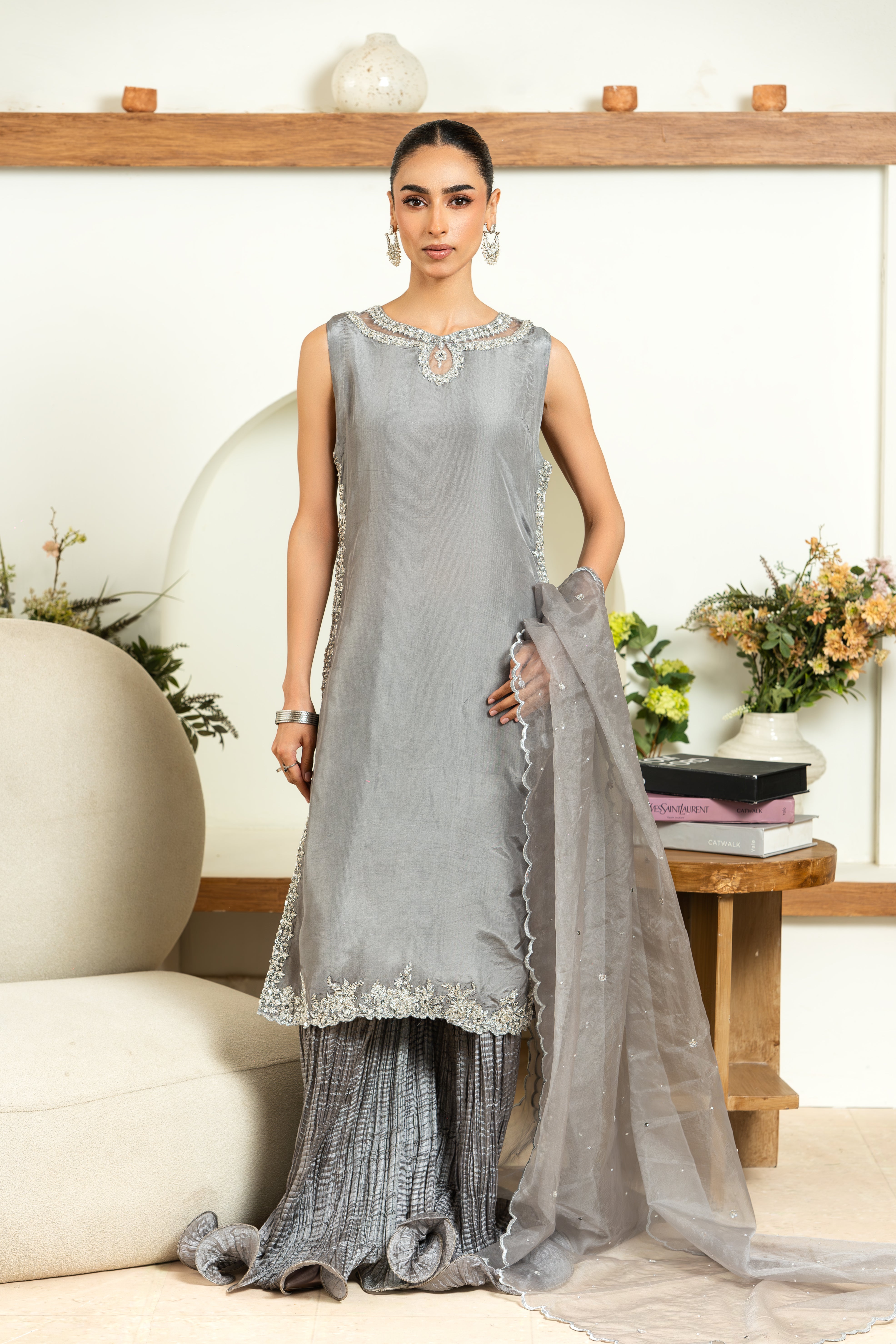 Selected Variant Image